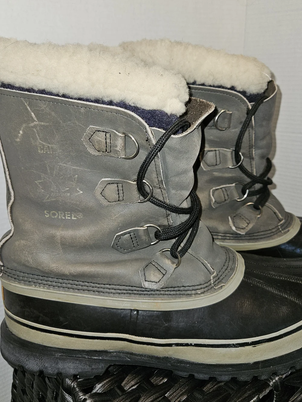 Sorel Men's Gray and Black Insulated Winter Rain & Snow Boots